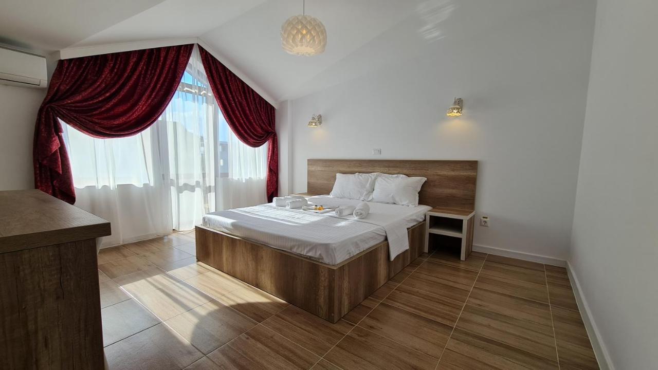 Elina2 Hotel Текиргьол Екстериор снимка