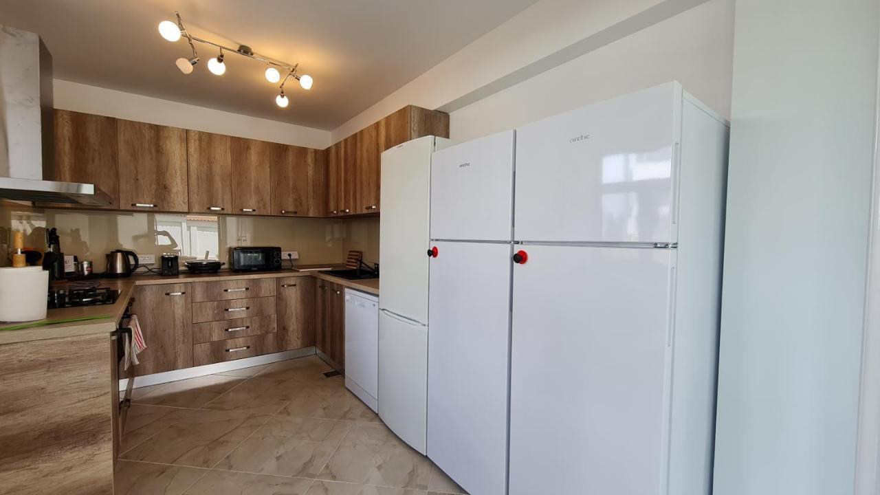Elina2 Hotel Текиргьол Екстериор снимка