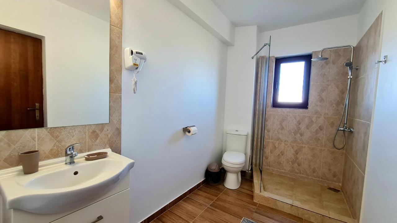 Elina2 Hotel Текиргьол Екстериор снимка